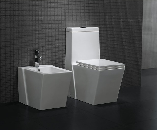 Medio Modern Bathroom Toilet