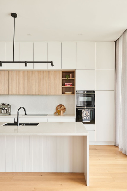 Patching Residence beach-style-kitchen