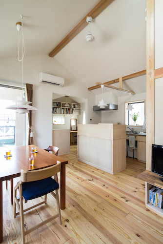 東京23区にあるおしゃれなリビングの写真