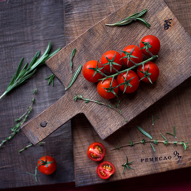 Handcrafted wooden tableware by Remeslo 937