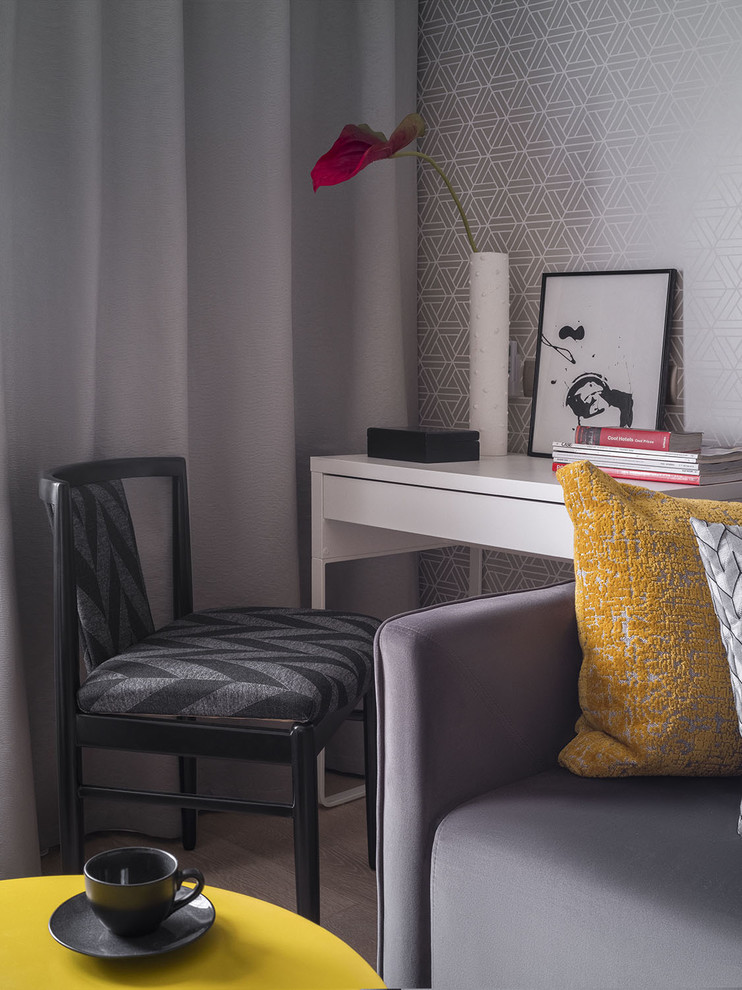 Небольшая двухкомнатная квартира на окраине Москвы. 50 кв. метров.