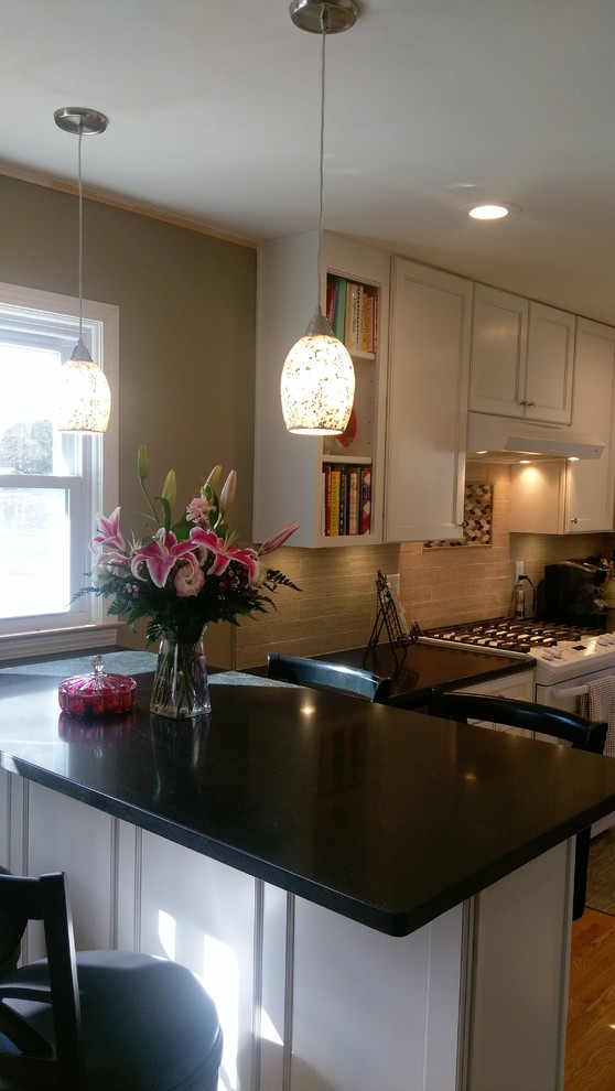 Lora's Kitchen