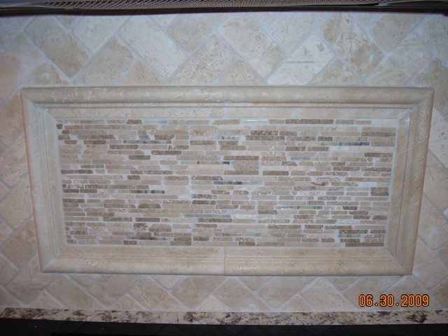 Herringbone Travertine Backsplash klassisk-koekken