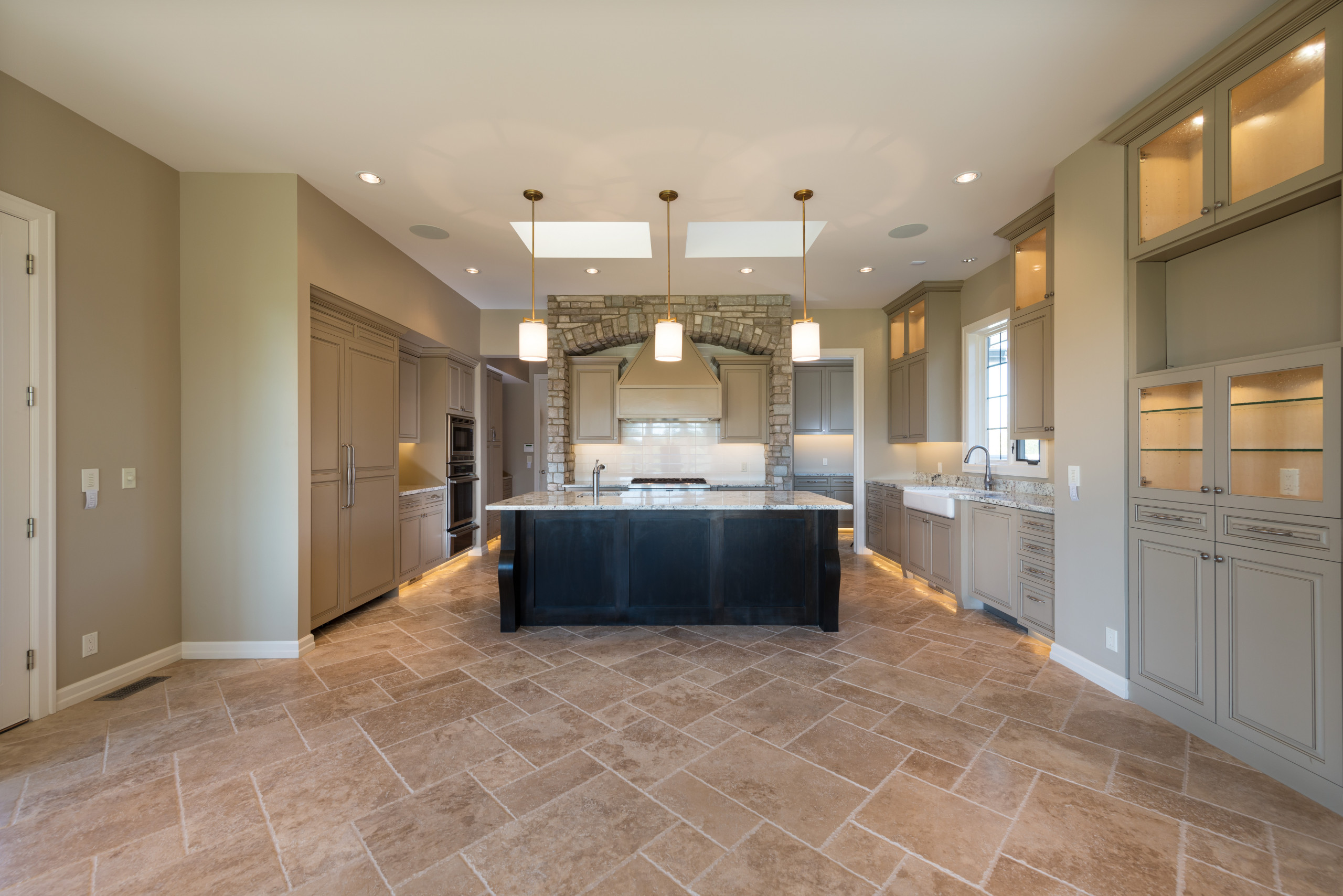 Transitiona/Craftsman Inspired Villa | Sterling Ridge Estates