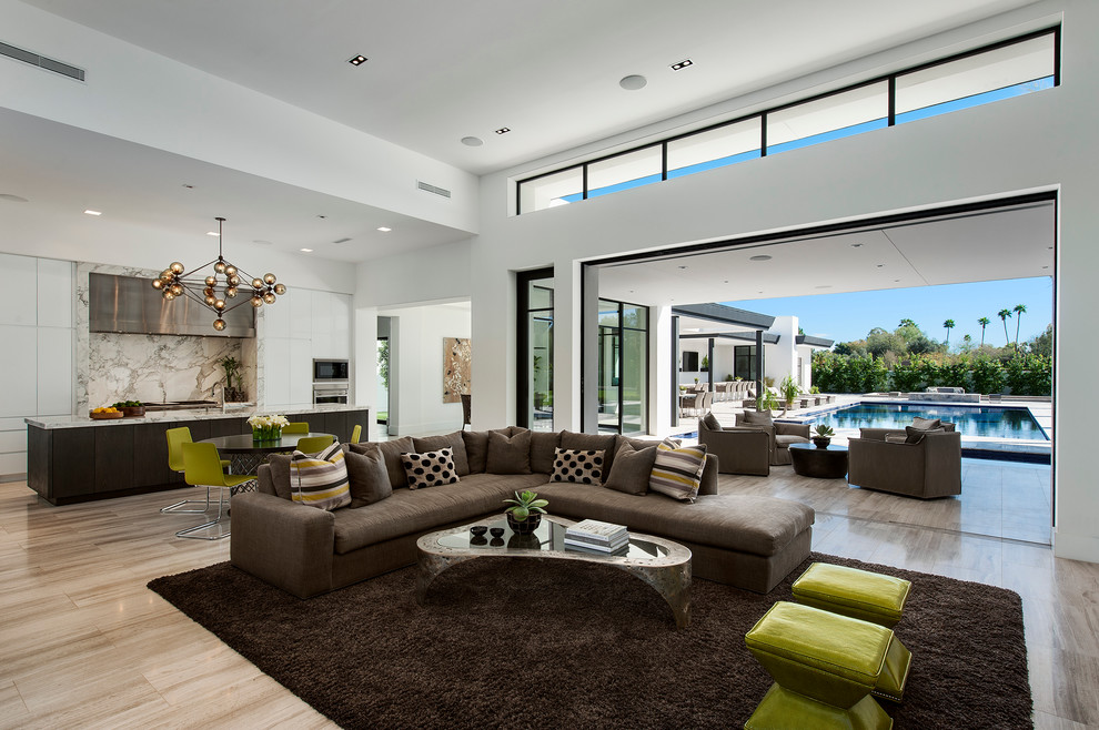 This is an example of a modern living room in Los Angeles.
