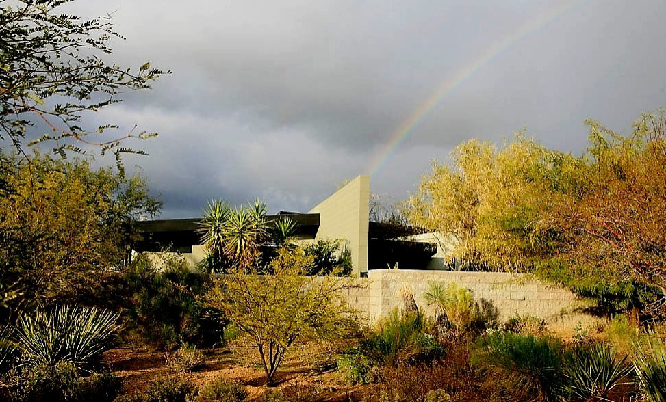 DESERT MOUNTAIN