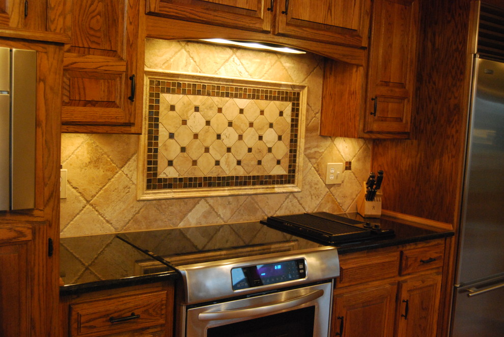 Travertine Tile Backsplash Black Pearl Granite Countertop