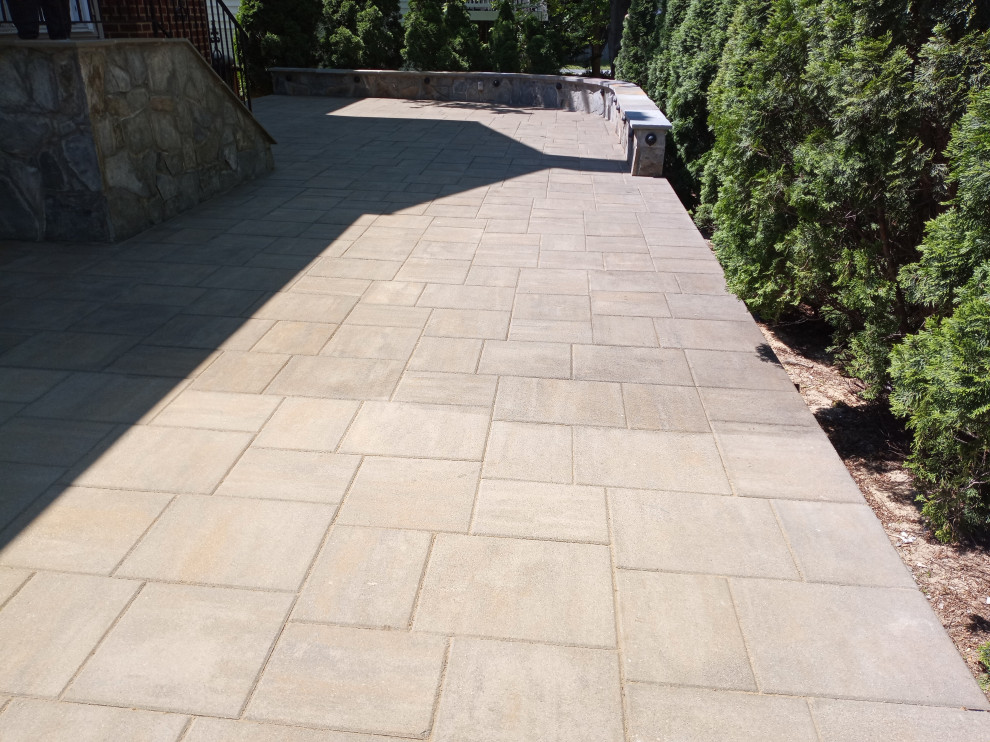 Paver Patio and  sitting stone wall with lights