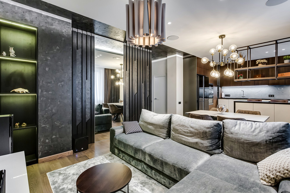 Фото реализации проекта "Квартира в доме с часами"