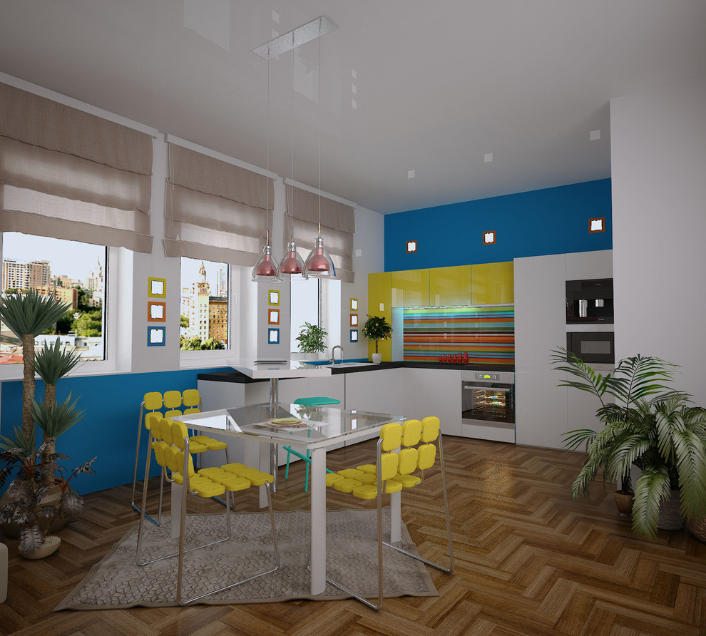 Яркие краски