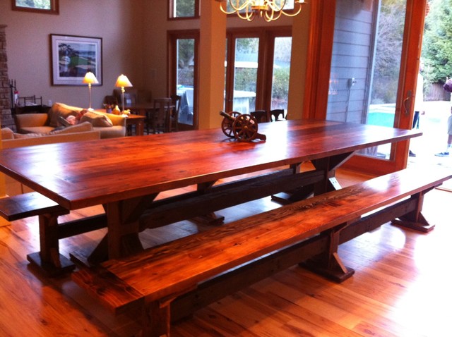 Dining Tables traditional-dining-room