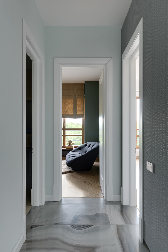 Коридор - Энергия гармонии. Квартира для молодой пары.