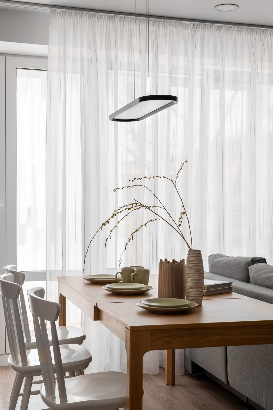 Реализованный проект двухкомнатной квартиры в г. Артем для молодой семьи.