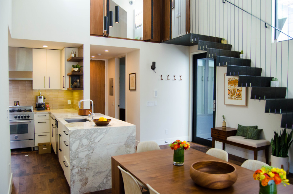 Mid-Century Modern Sun Soaked Loft - Mid-Century - Esszimmer - San ...