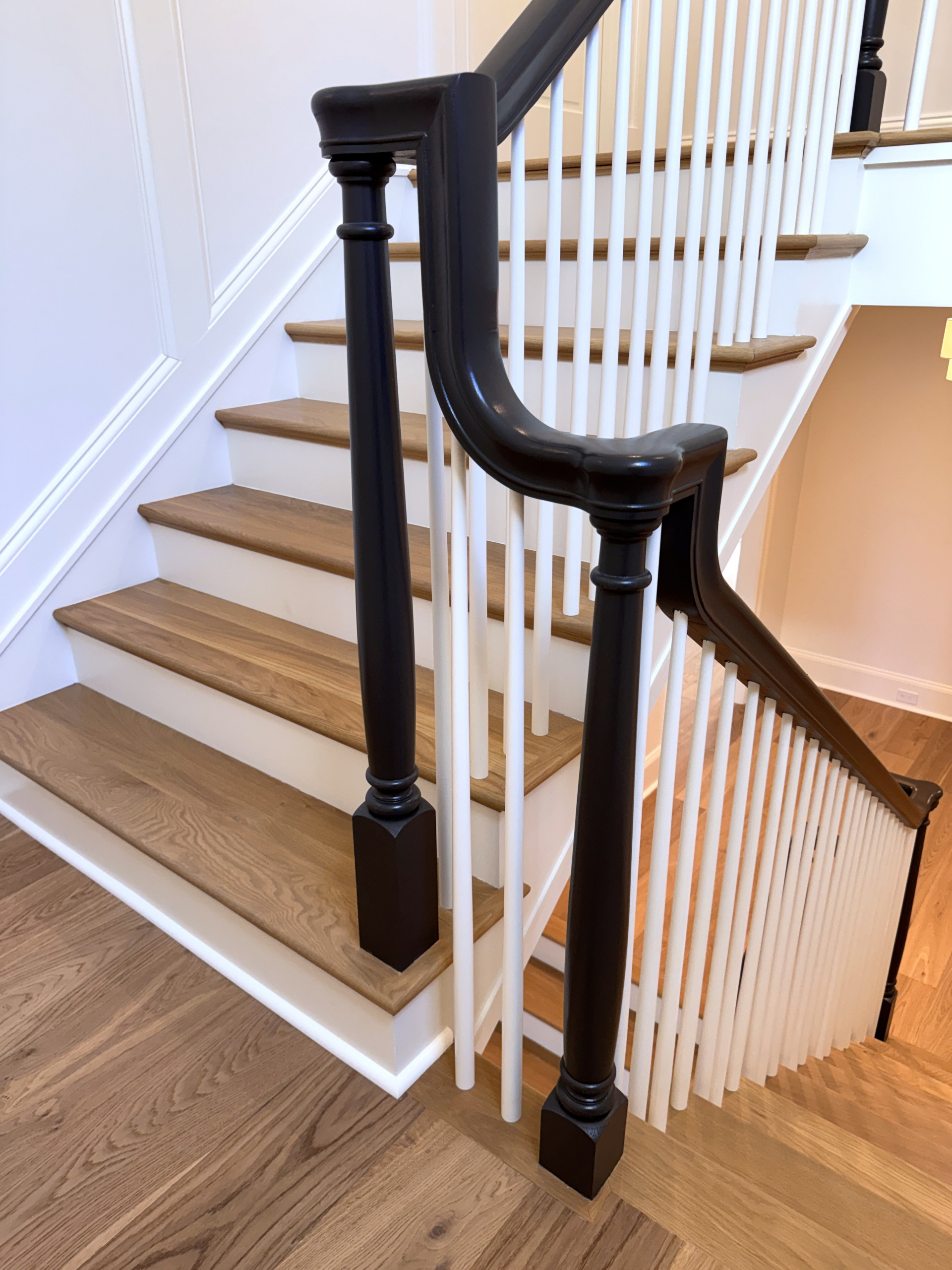 Project #160 | Traditional Box Stair with Gooseneck Handrail