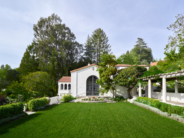 Berkeley Estate mediterraneo-giardino