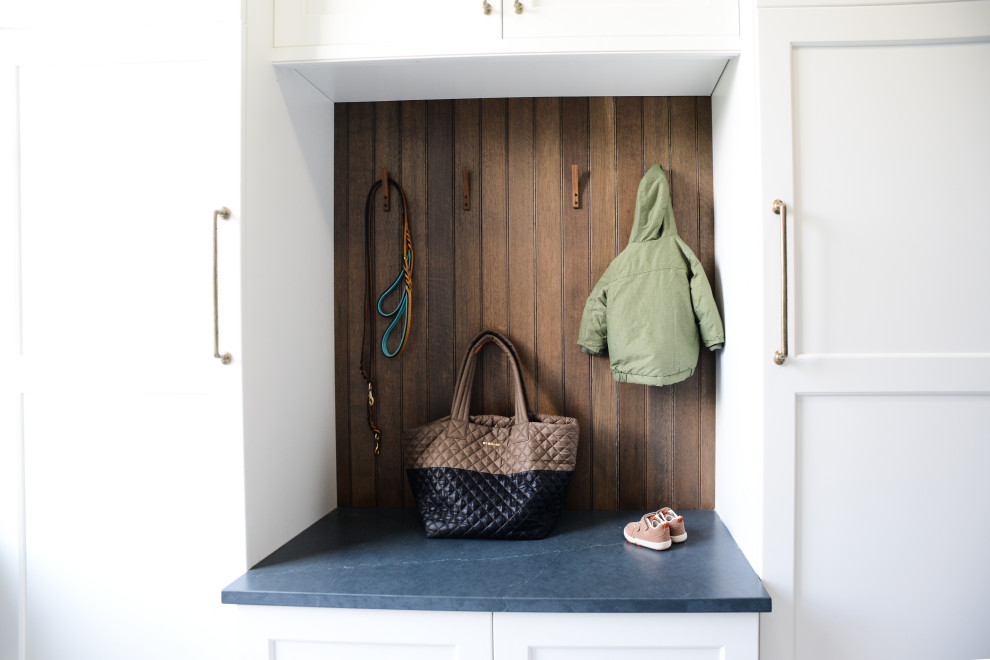 Entryway - transitional entryway idea in DC Metro