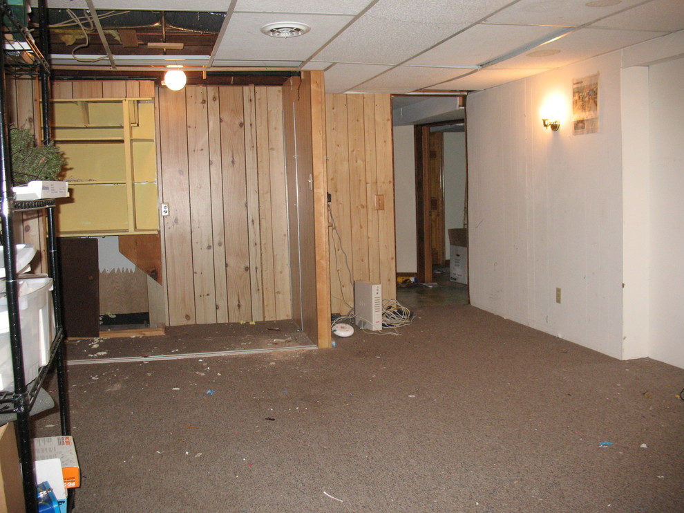 Cozy Home Theater, Basement Family Room - BEFORE