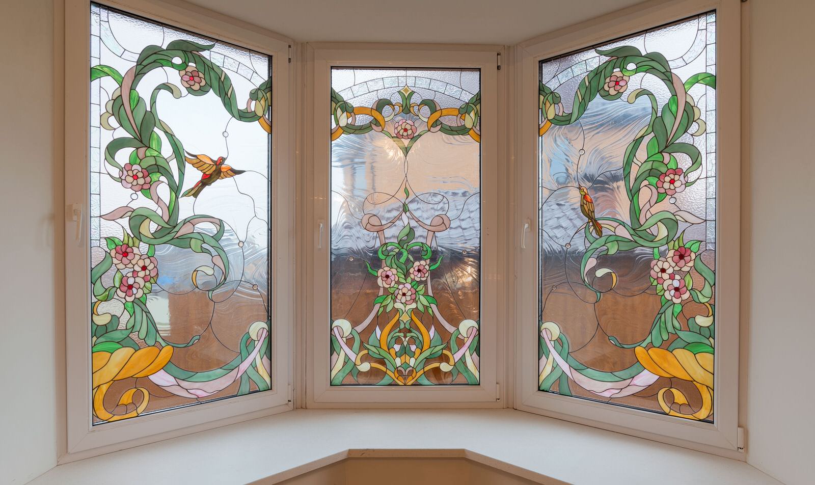 Витражи в окна