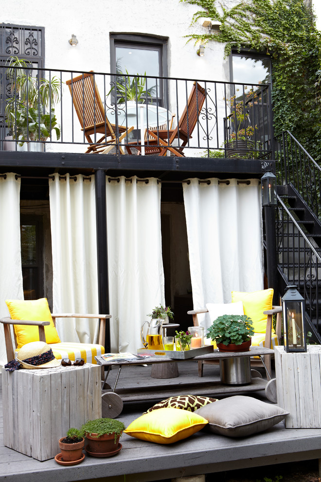 This is an example of a contemporary deck in New York.