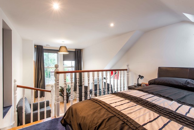 Split level loft conversion clasico-renovado-dormitorio