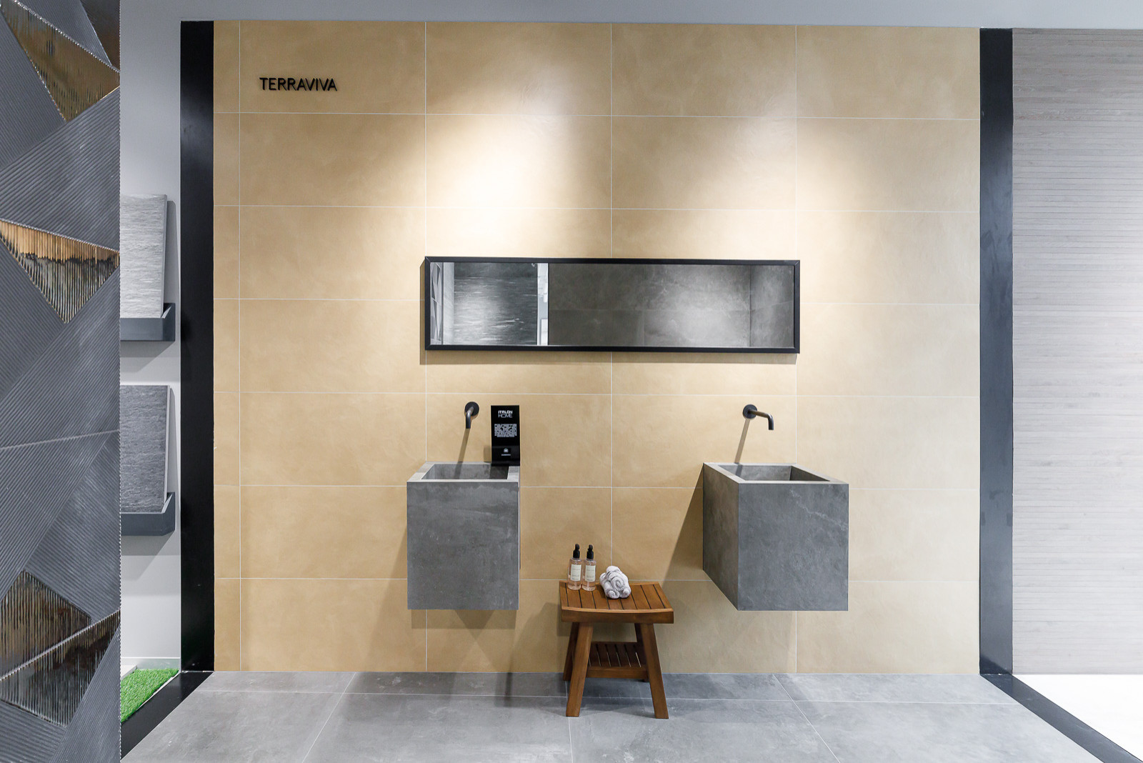 Интерьер шоурума керамогранита