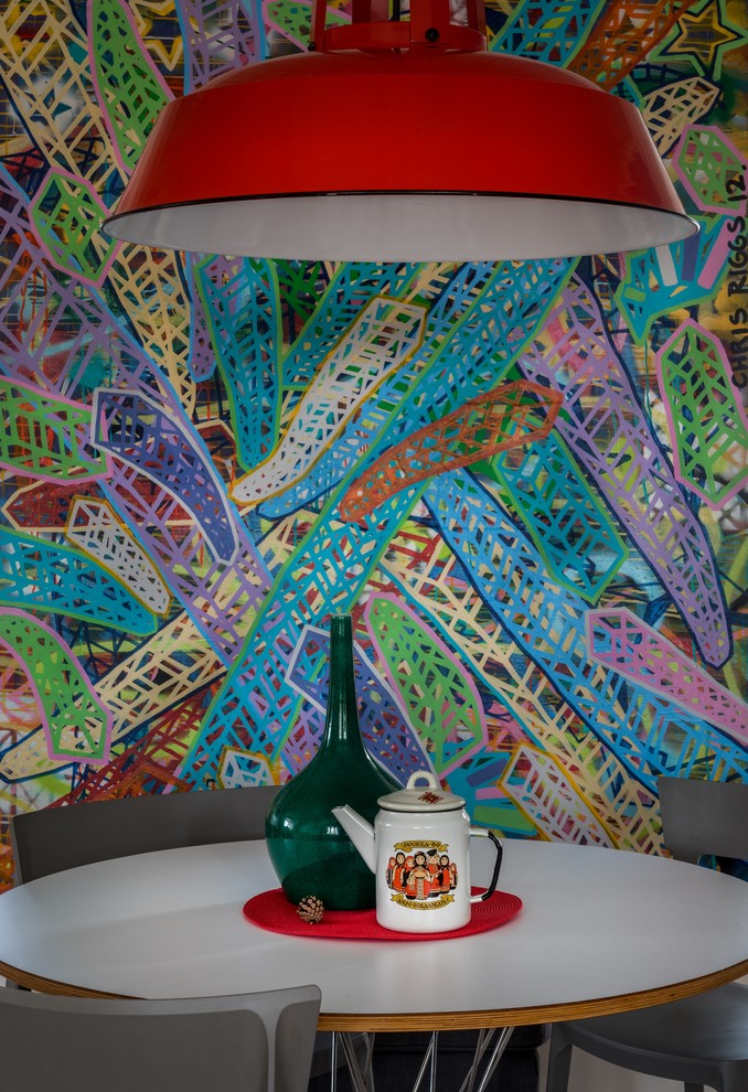 Яркая дача для телеведущей