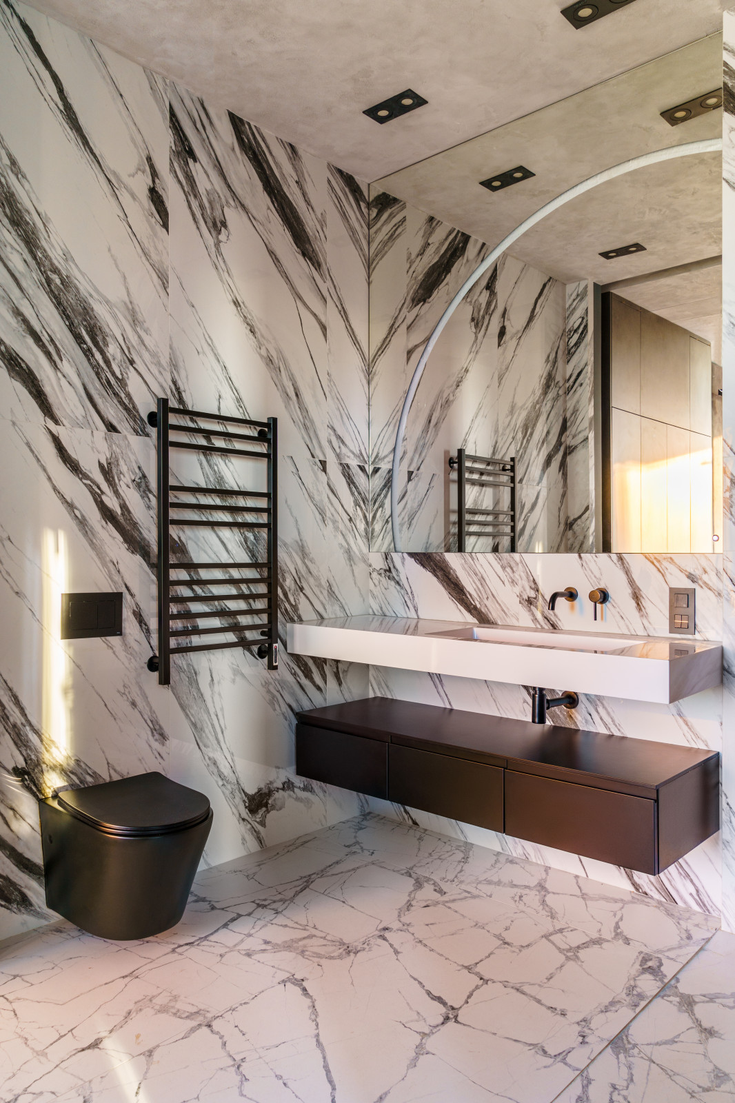 Апартаменты в Нева Тауэрс