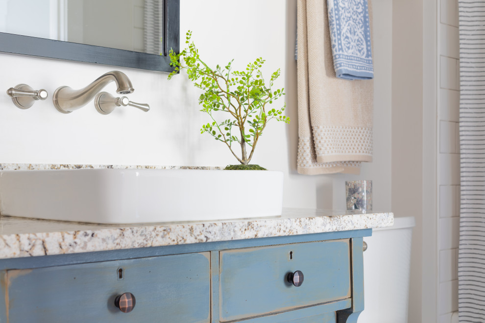 Home design - transitional home design idea