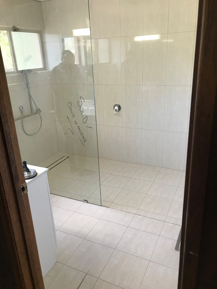 This is an example of an industrial bathroom in Sunshine Coast.