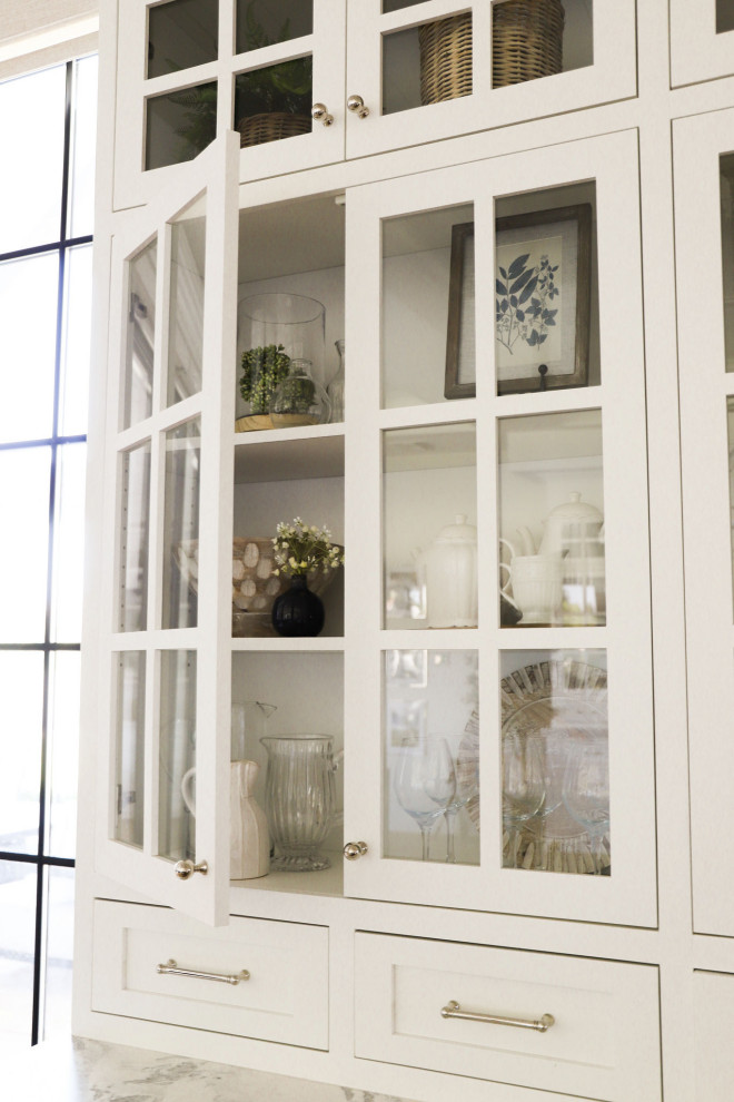 Home design - transitional home design idea in Phoenix