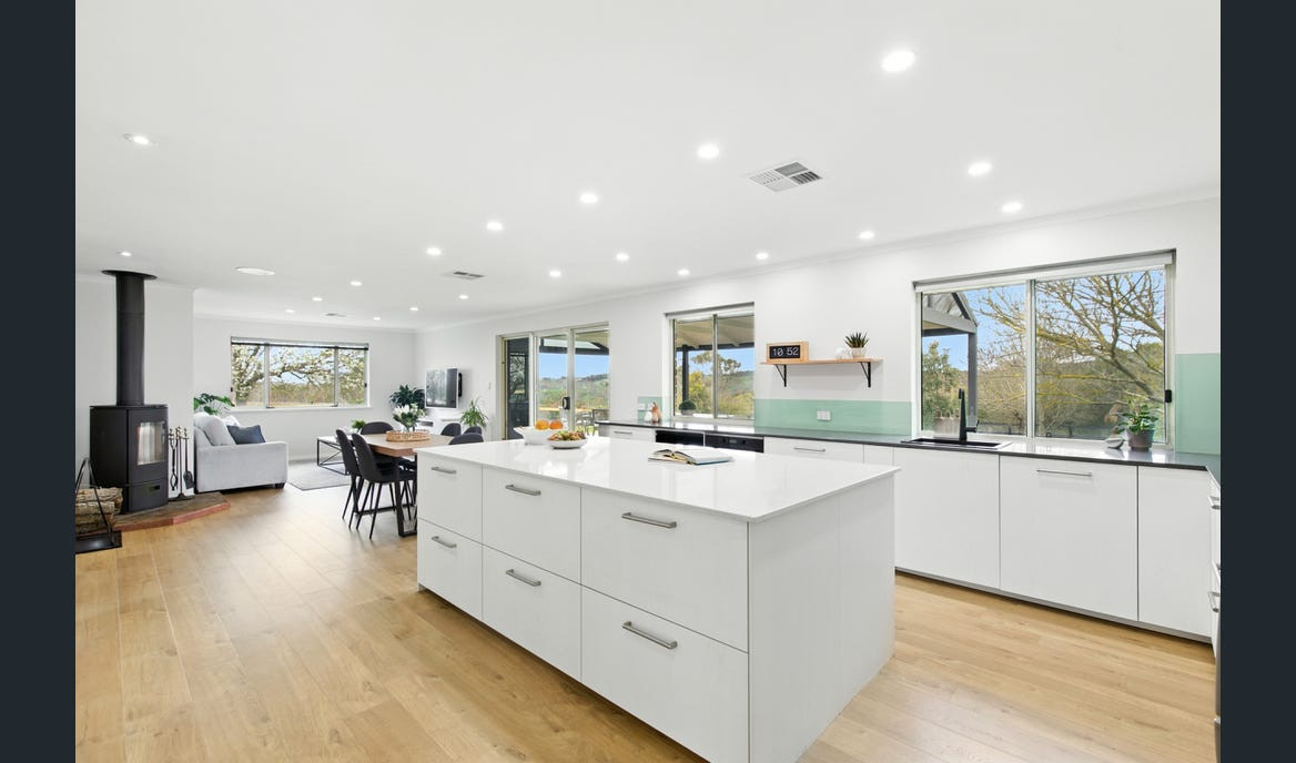 partial Styling at Springs Road Mt Barker