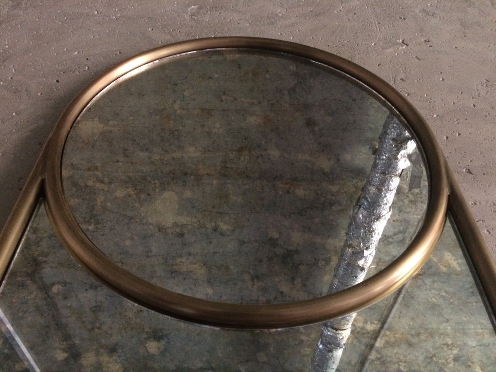 Состаренное зеркало в винный бар Greneta