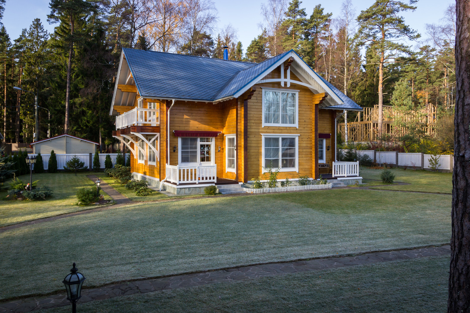 Загородные дома в кот.пос. «Академические дачи»