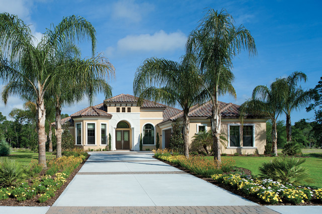 Coquina 1128 - Tropical - Exterior - Tampa - by Arthur Rutenberg Homes