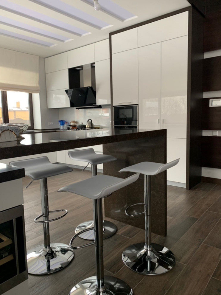 Кухня в современном стиле, пос. Большие Кабаны