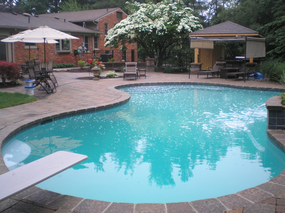 Example of a large pool design in Miami