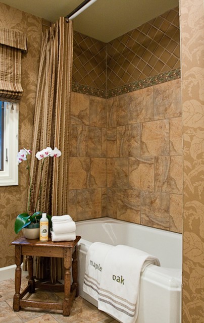Guest Bath klassisk-badevaerelse