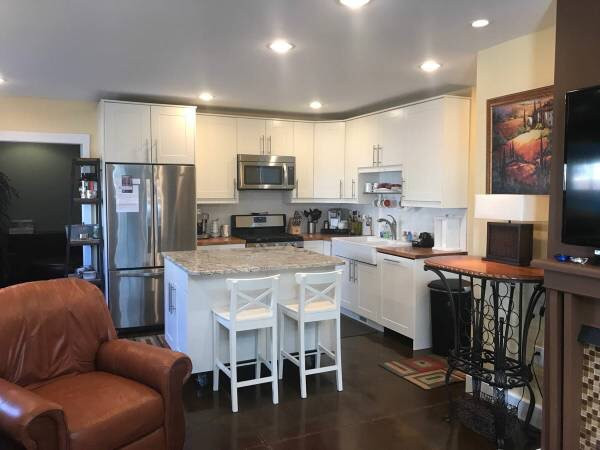 From garage to 3 bed 3 bath apartment