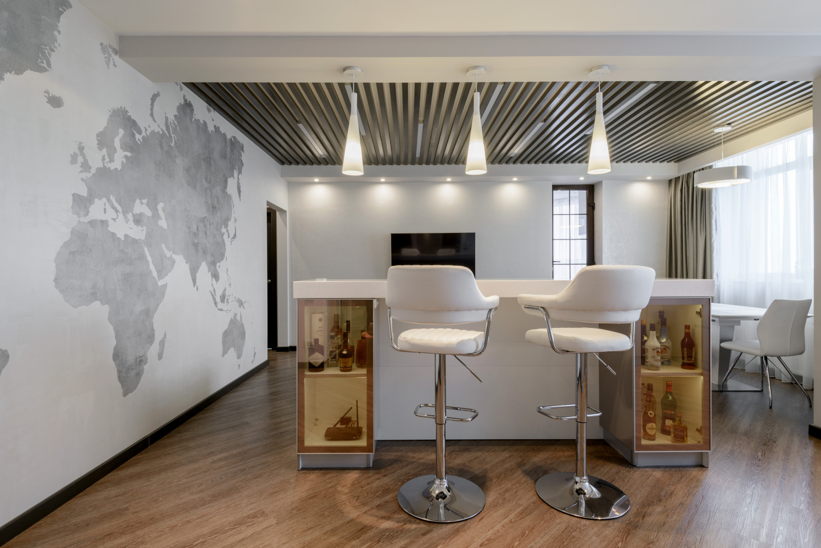 Трехкомнатная квартира-студия в современном стиле