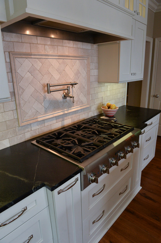 Transitional kitchen photo in Cleveland