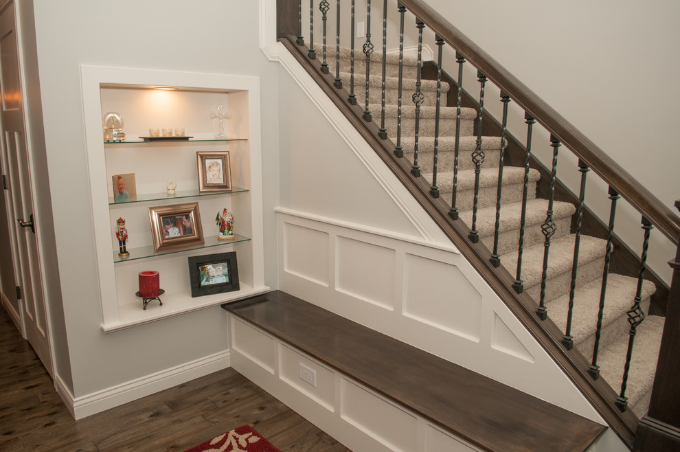 Staircase - mid-sized transitional carpeted straight staircase idea with carpeted risers