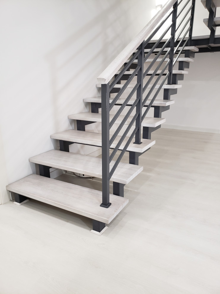 Лестница в стиле минимализм