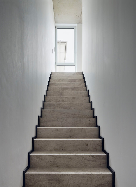 H&auml;hnelstra&szlig;e 5 moderne-trappe