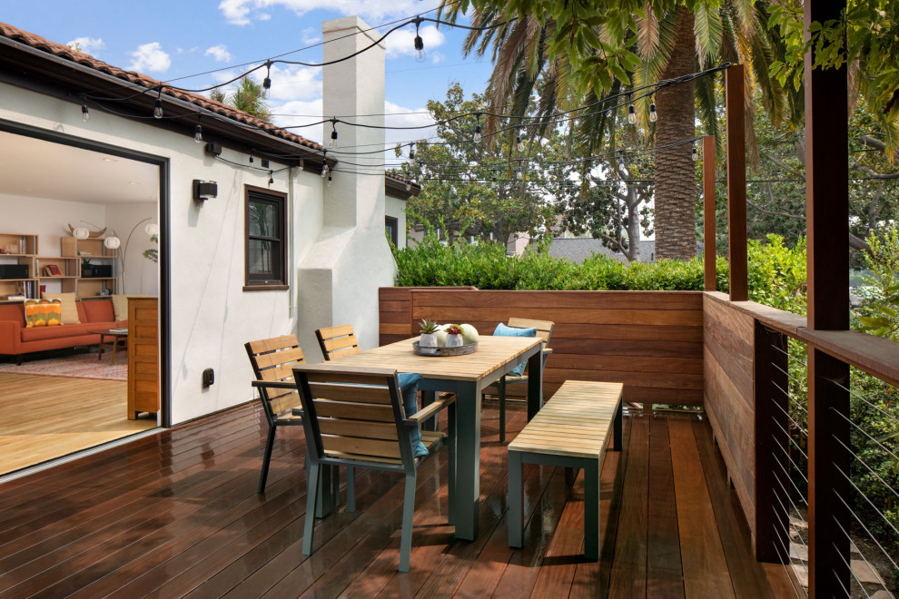 Inspiration for a mid-century modern deck remodel in San Francisco