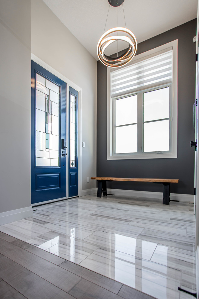Entryway - transitional entryway idea