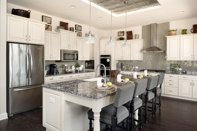 Kitchen transitional-kitchen