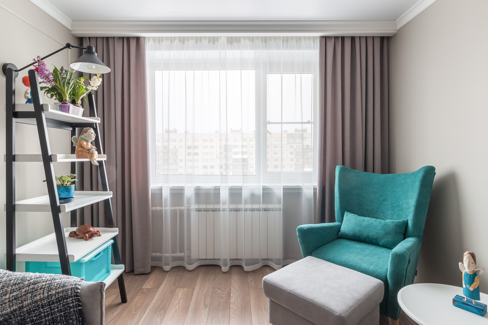 Всплеск эмоций в небольшой квартире