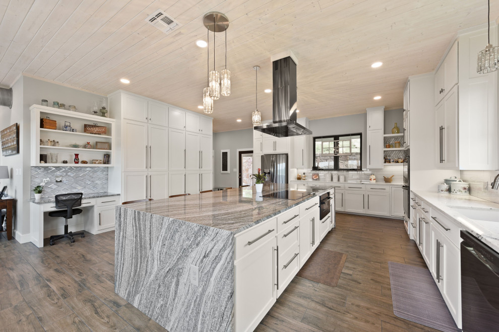 Hillside Lake View Home