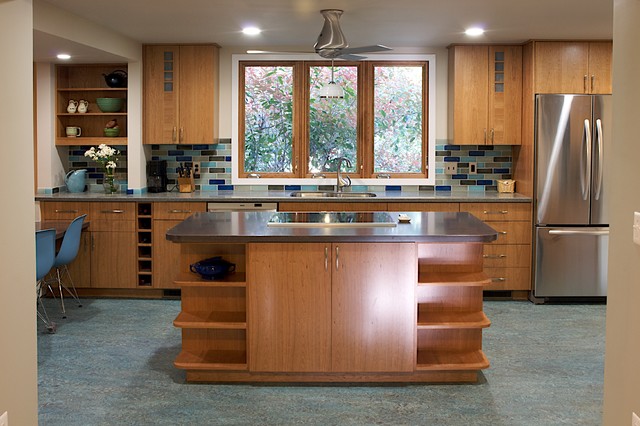 ECOblue kitchen traditional-kitchen